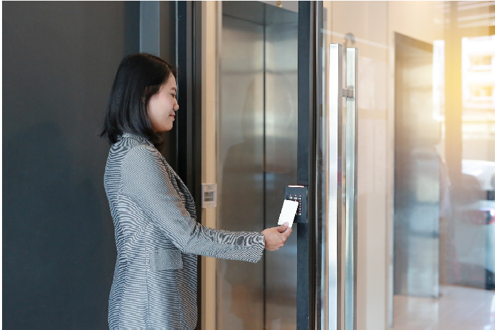 Access Control & Visitor Management